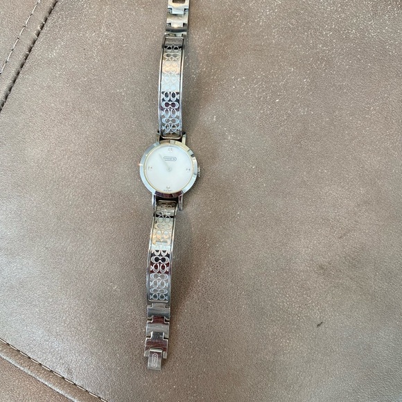 Silver Coach ladies watch. White face. Double “C” band. Safety closure. - Picture 5 of 5